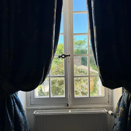 Lodge Natural Castle